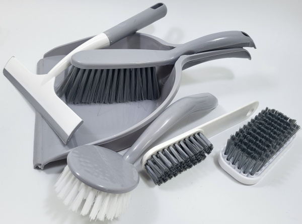 Набор для уборки (совок, сметка, водосгон, 3 щетки) (1794) (36)