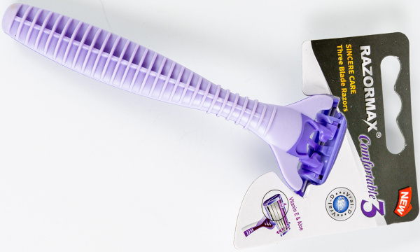 Бритвенный станок с 3-мя лезвиями (лист 12шт) (8300)