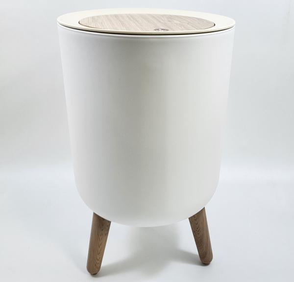 Контейнер для мусора на ножках с автоматической крышкой 7л (1711)