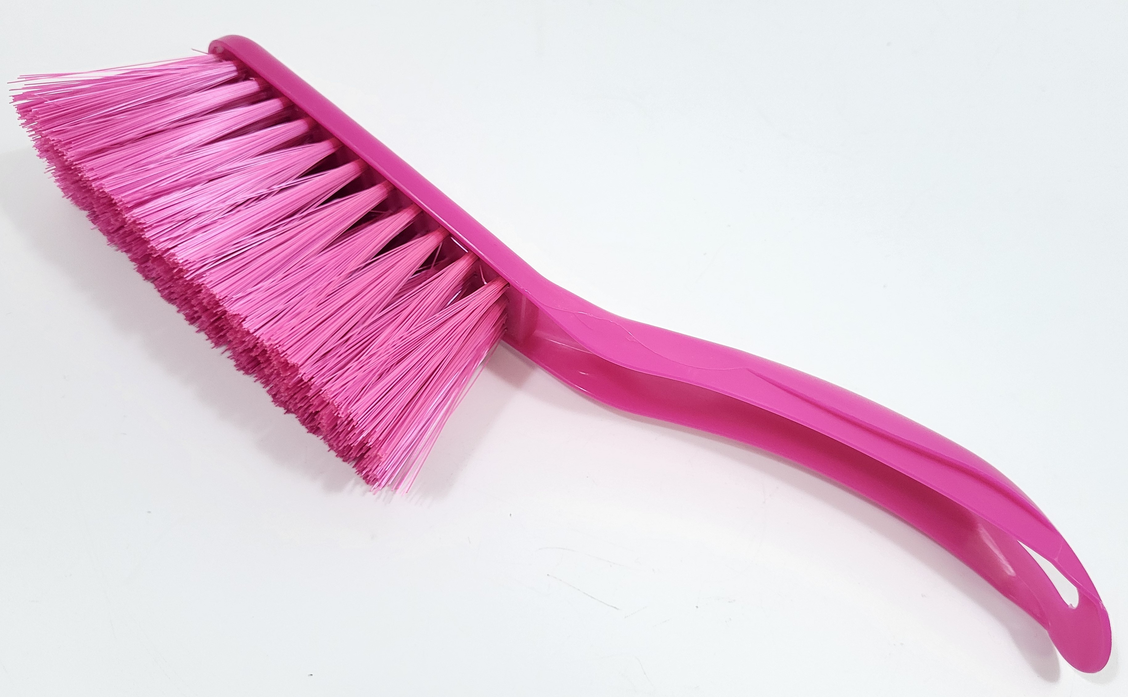 Щетка с ручкой 26см