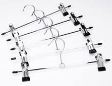 Вешалка для одежды с зажимами 27см (KH-36)